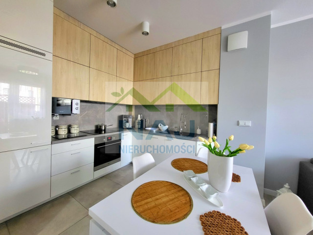 * Komfortowe i słoneczne * 3 pokoje na parterze*